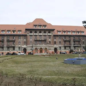 Hotel Triumf, Bucarest